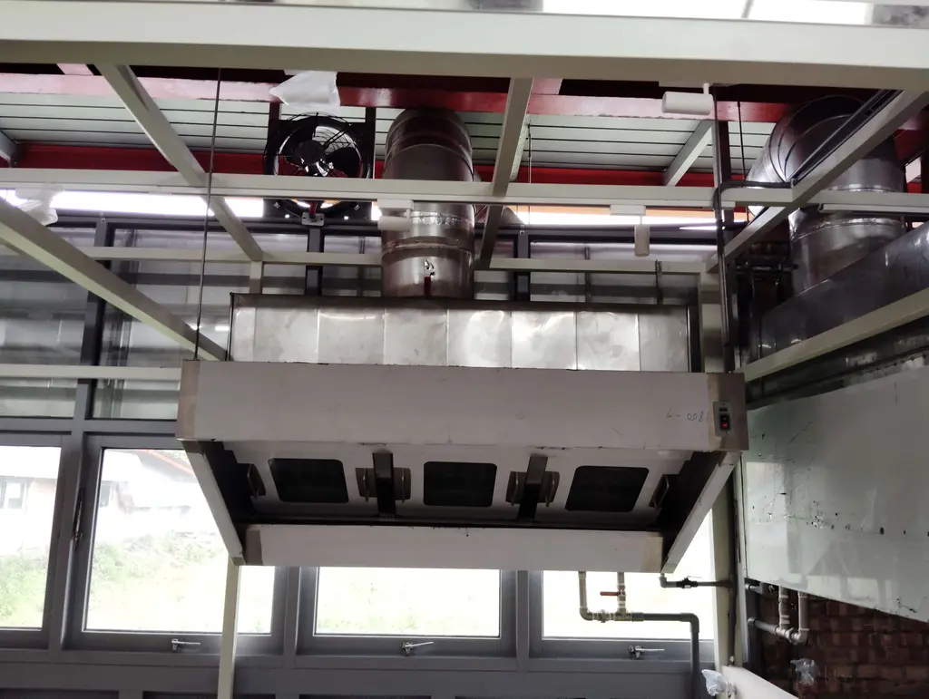 金山中繼市場設備現場照